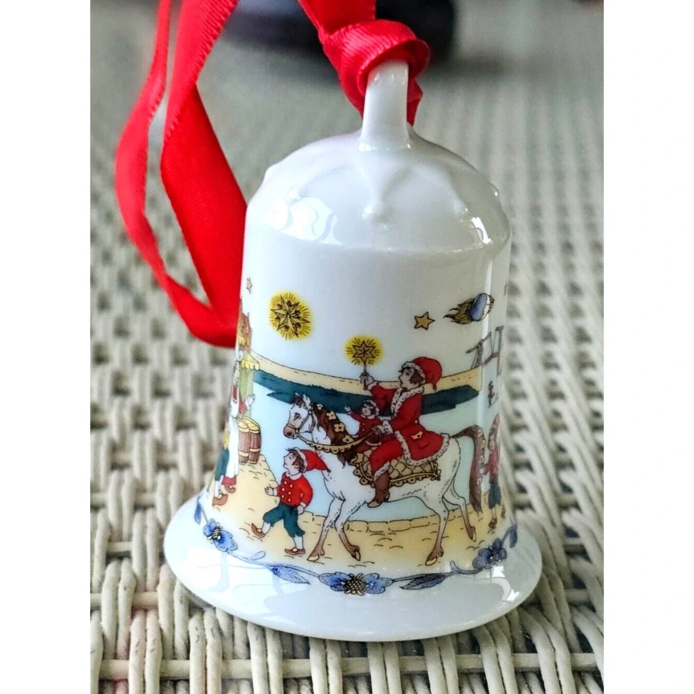 Hutschenreuther 1999 Ole Winther Amsterdam Canal Christmas Bell Ornament 3